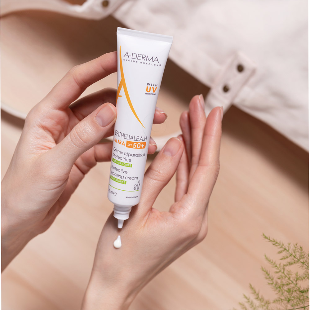 A-Derma Epitheliale A.H Ultra, zaščitna obnavljajoča krema - ZF 50+ (40 ml)
