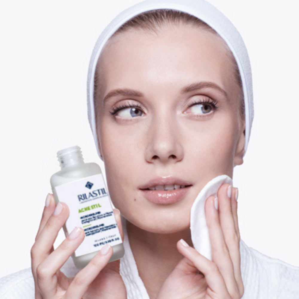 Rilastil Acnestil, mikropiling (100 ml) 