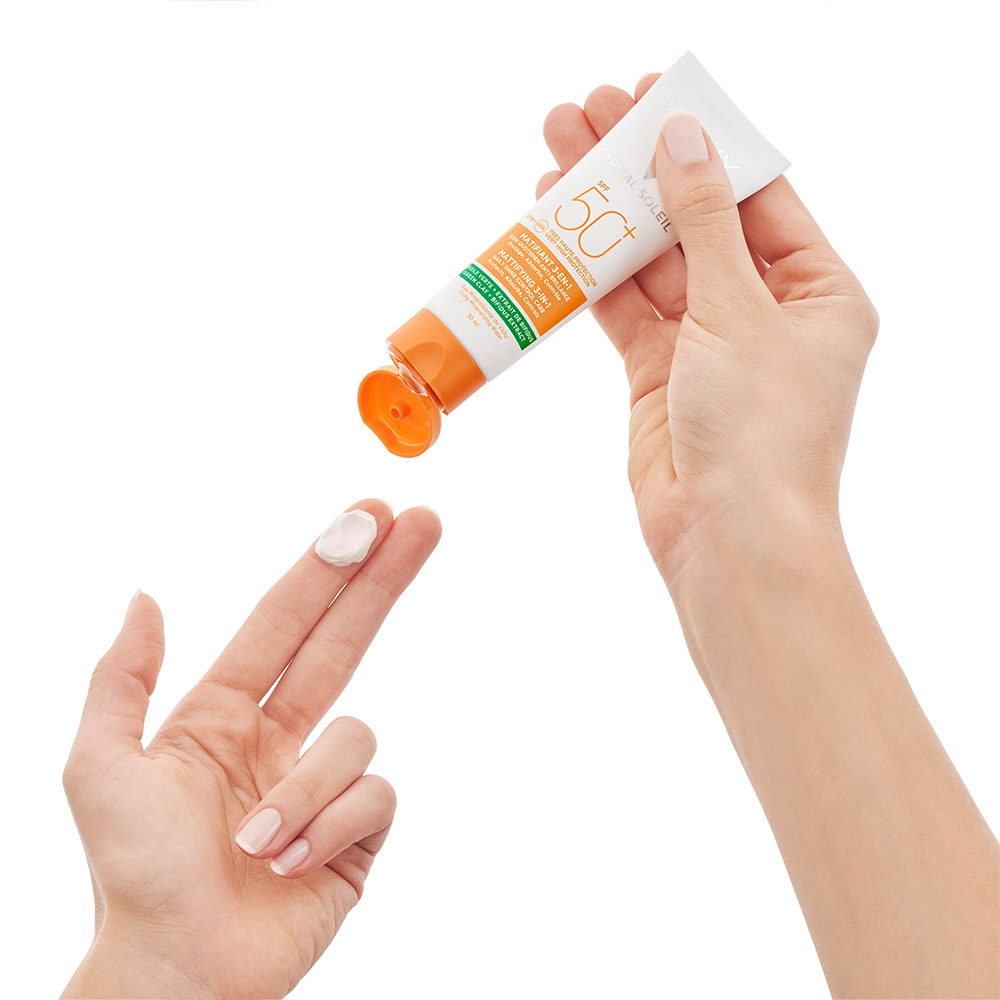 Vichy Capital Soleil, 3v1 matirajoča nega za zaščito pred soncem - ZF50+ (50 ml)