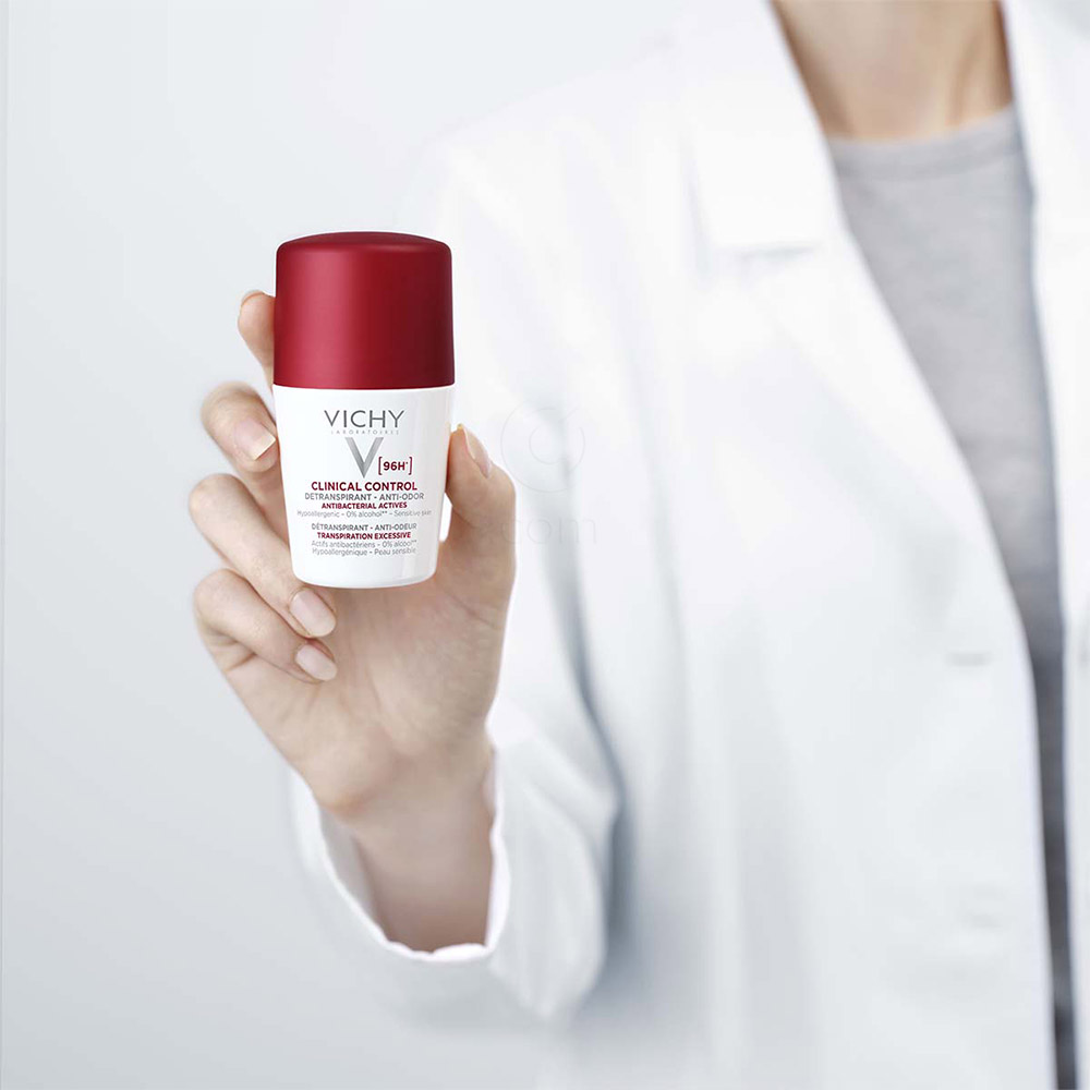 Vichy Clinical Control 96h Detranspirant, roll-on dezodorant proti neprijetnemu vonju (50 ml)