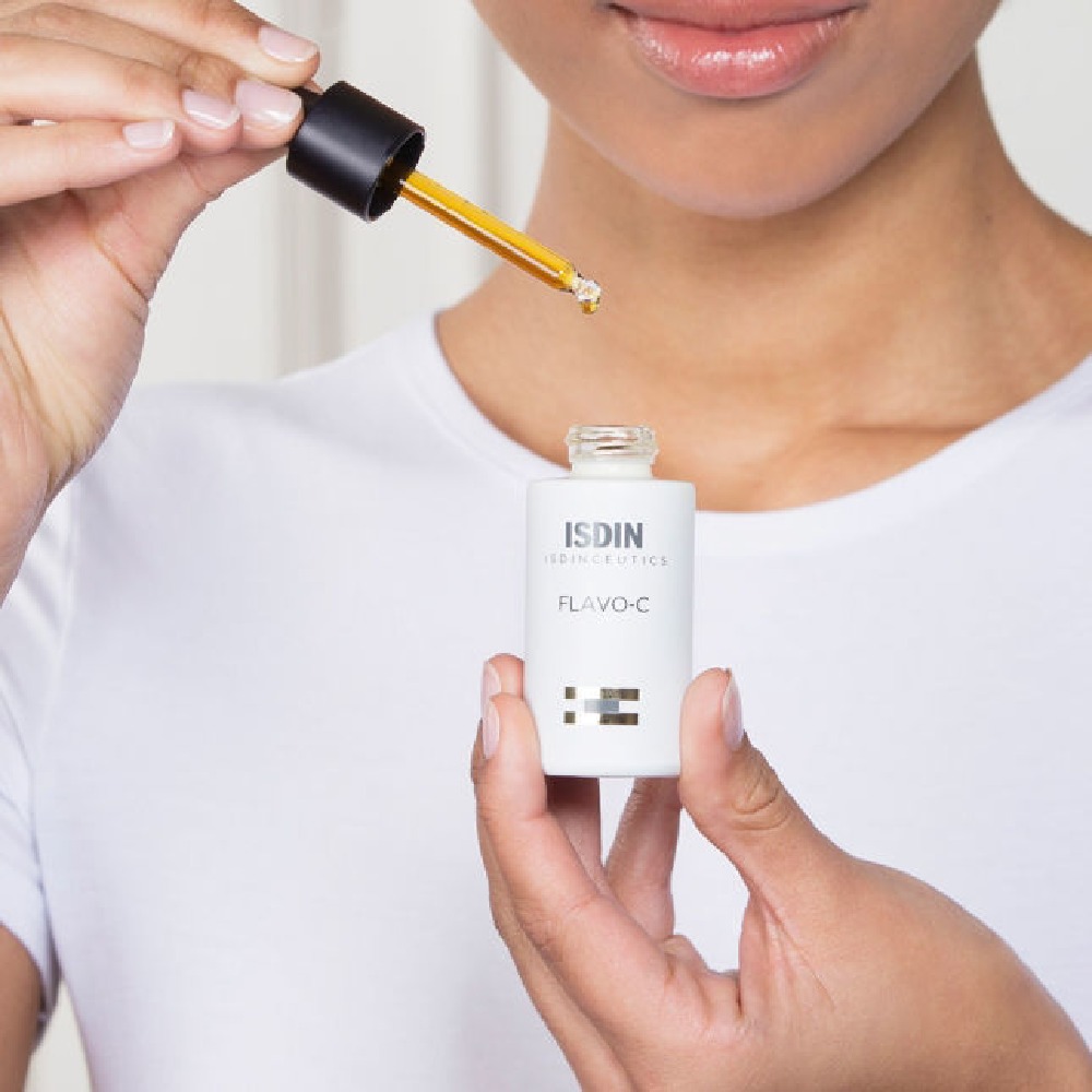 ISDIN Isdinceutics Flavo-C, antioksidacijski serum (30 ml)