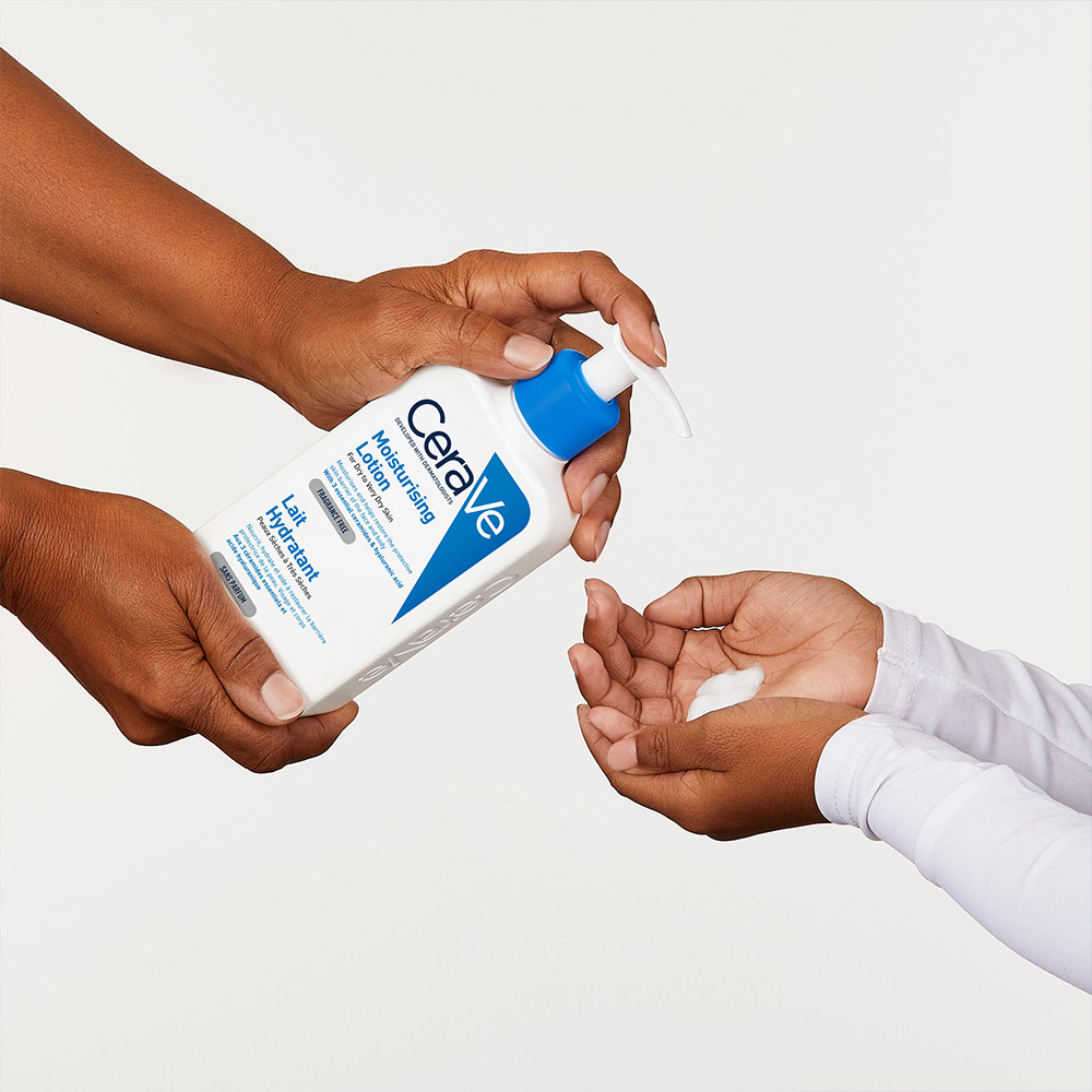 CeraVe, vlažilni losjon za telo za suho do zelo suho kožo (473 ml)