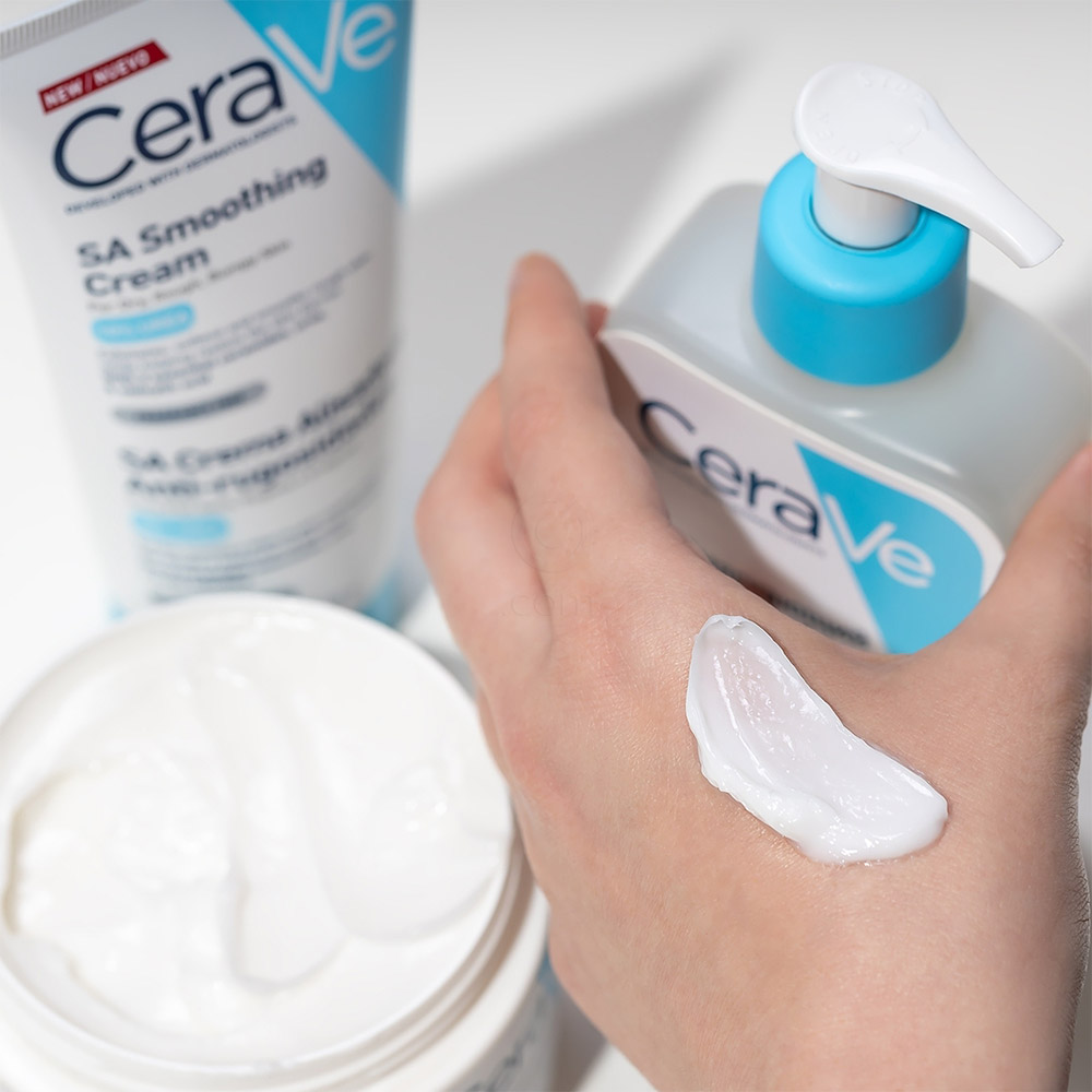 CeraVe SA, krema za glajenje suhe in grobe kože (340 ml)