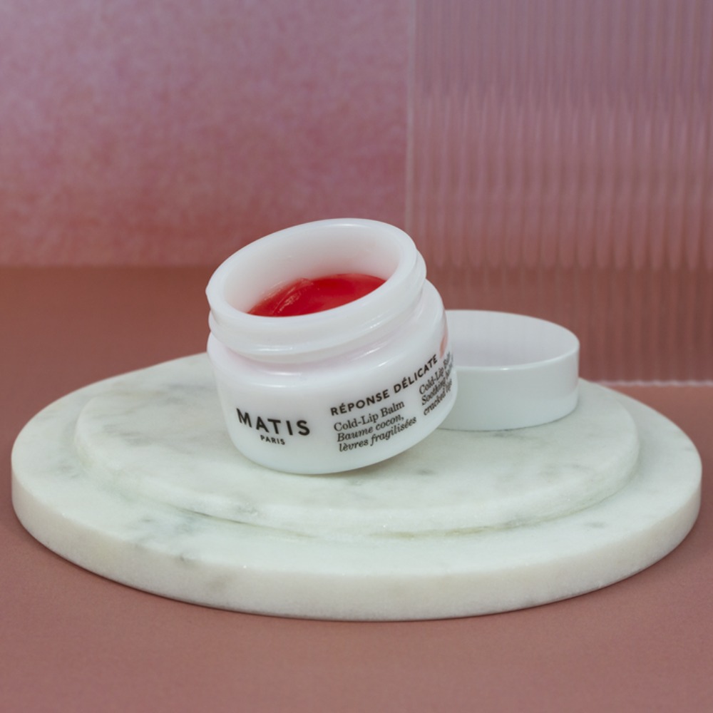 Matis Reponse Delicate Cold Lip Balm, pomirjujoč balzam za ustnice (8 g)