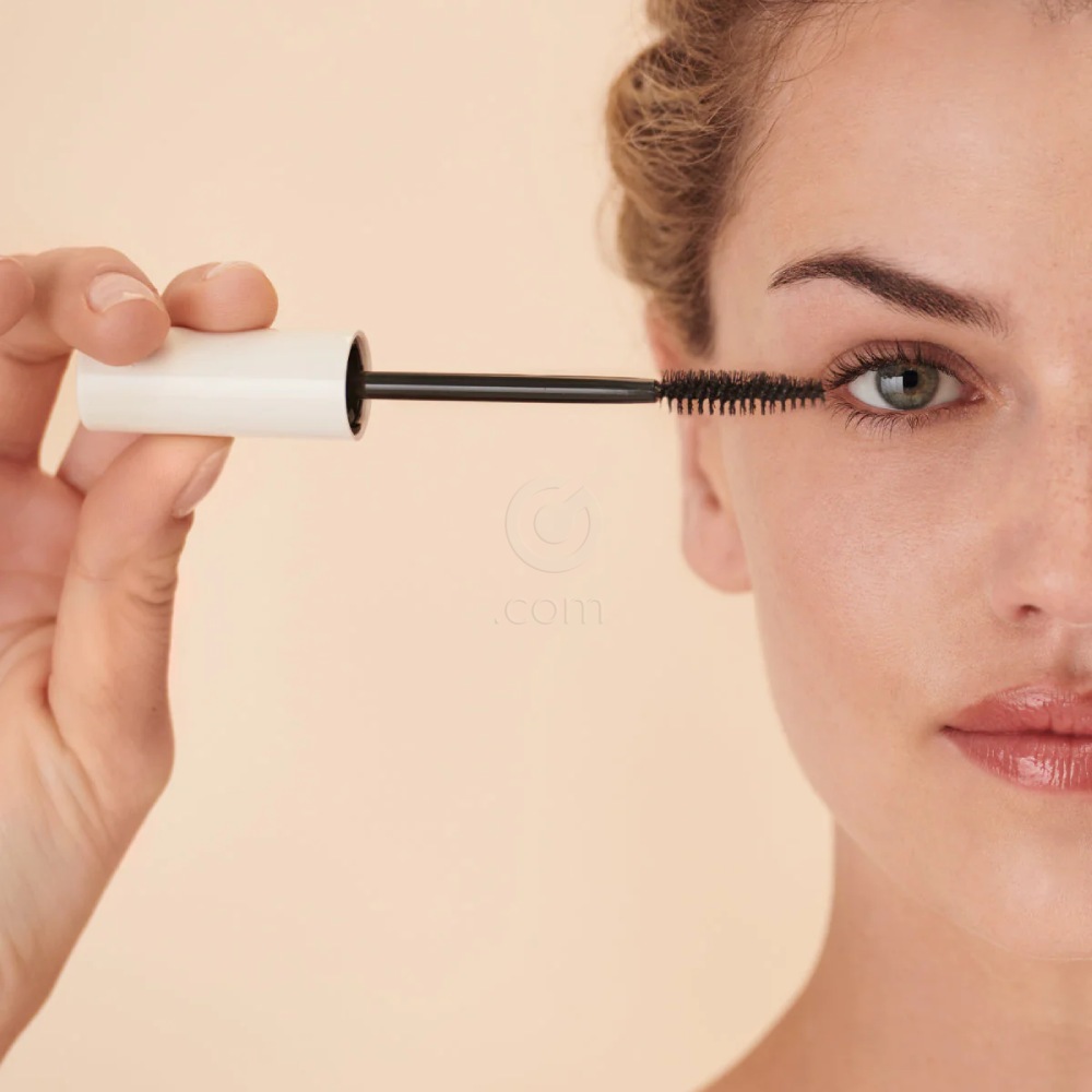 Embryolisse Lash Care Mascara Curl & Definition, maskara za oblikovanje in vihanje trepalnic (8 ml)