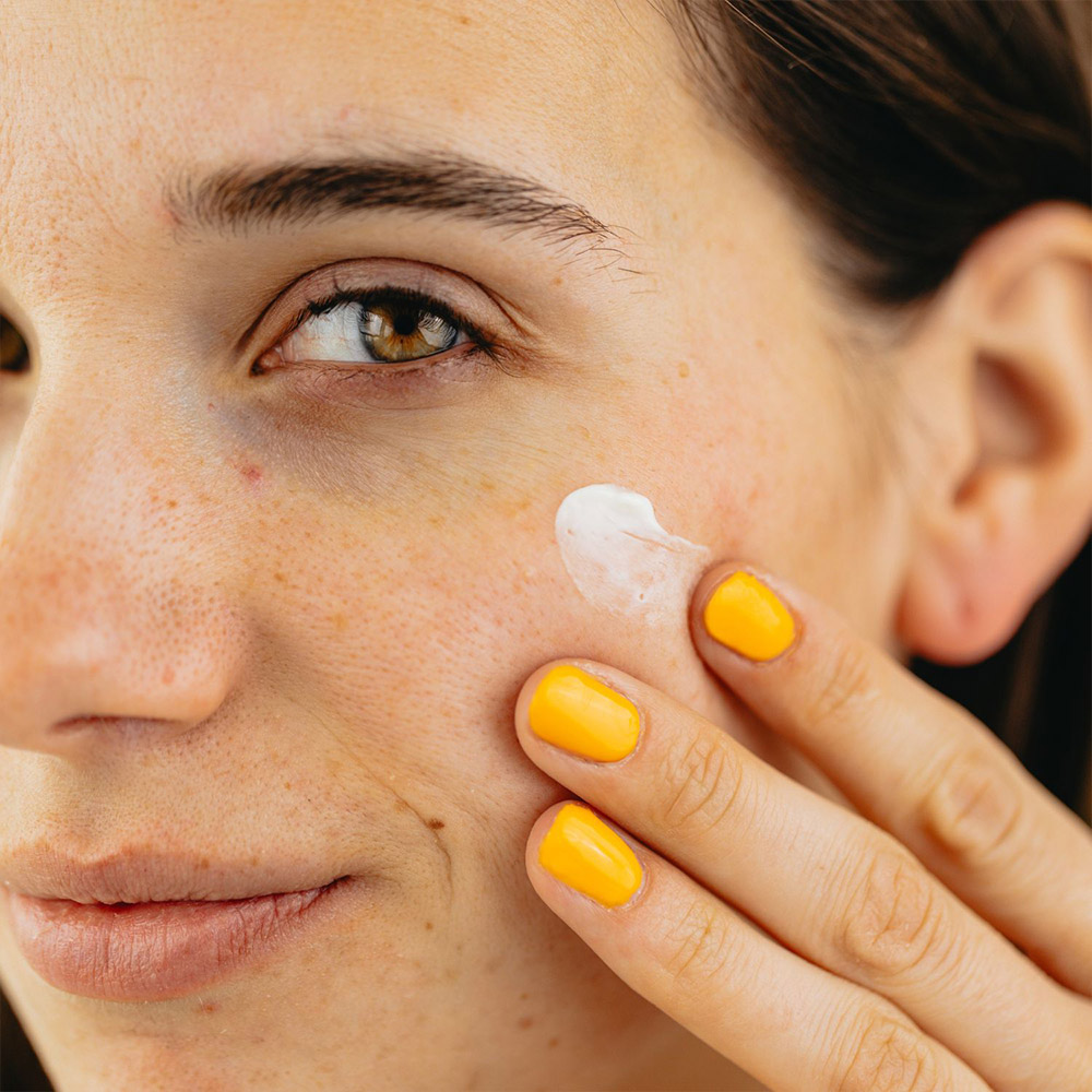 Hemptouch Popolna polt, azelaični serum (30 ml)