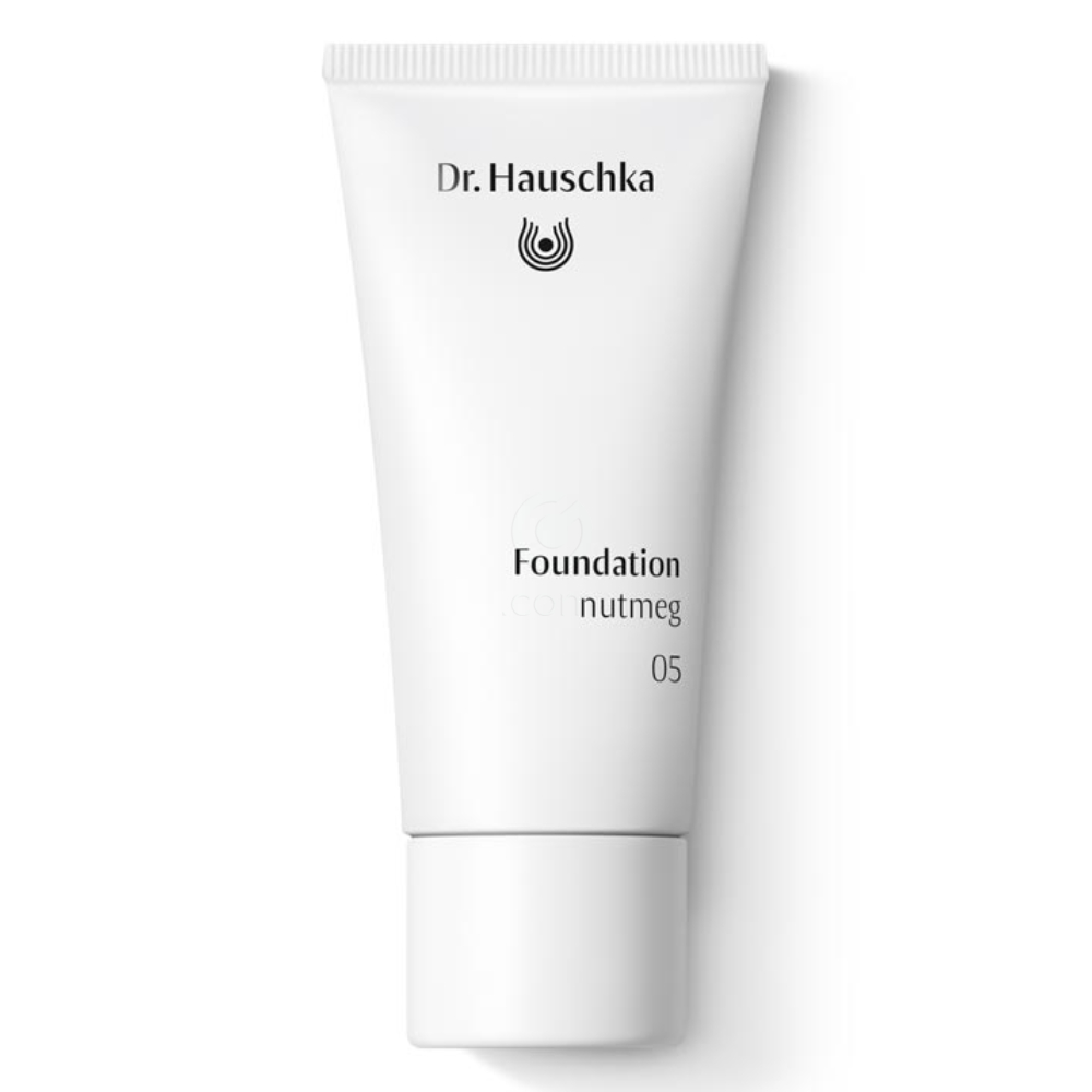 Dr. Hauschka, tekoča podlaga  05 - Muškatni orešček (30 ml)