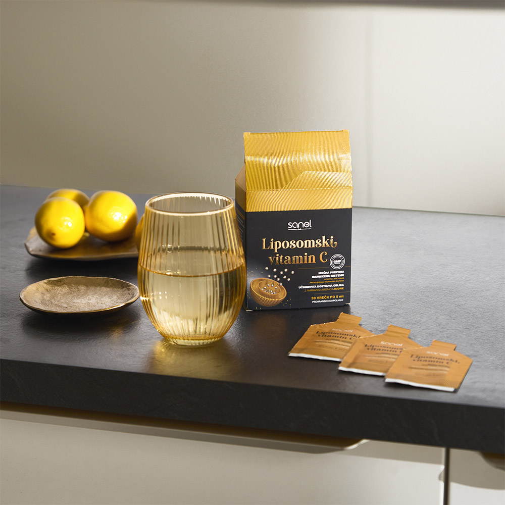 Sanol LAB Liposomski Vitamin C, vrečke (30 x 5 ml)