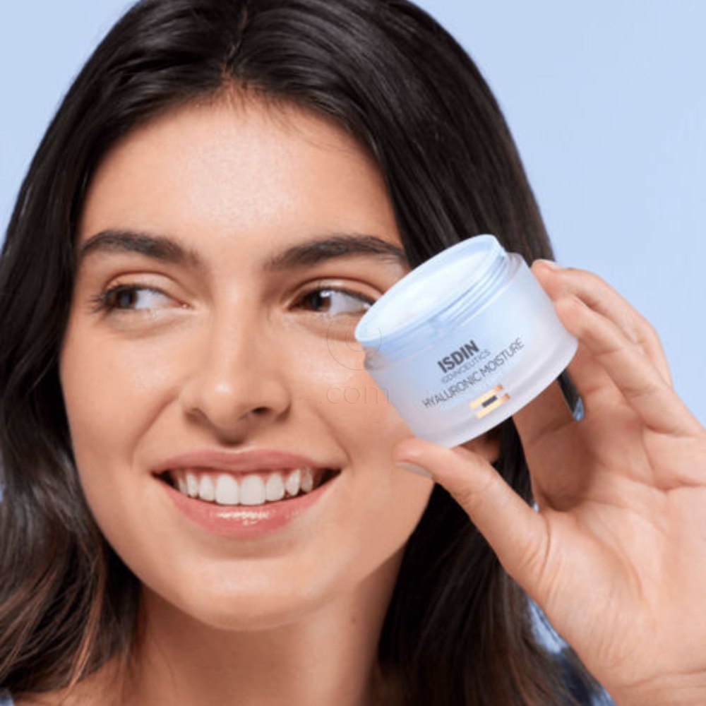 ISDIN Isdinceutics Prevent Hyaluronic Moisture Sensitive skin, hialuronska vlažilna krema za normalno do suho kožo (50 ml)