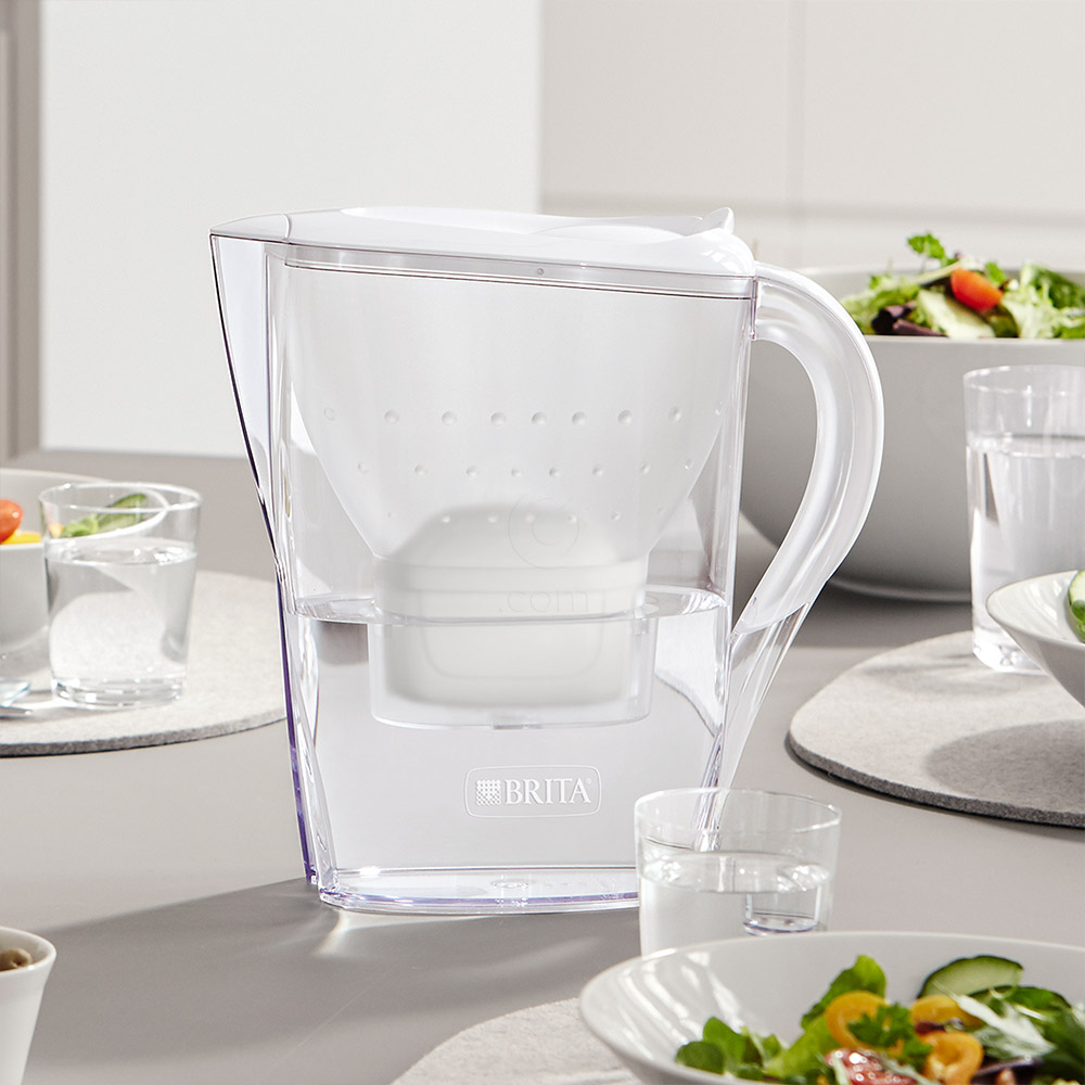 Brita Marella Cool, vrč za filtriranje vode - bele barve (2,4 l)