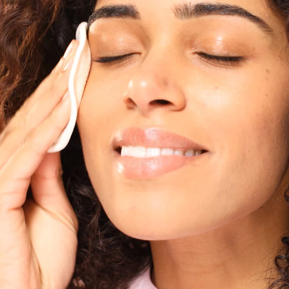 Nuxe Very Rose Micellar Water, pomirjujoča micelarna voda za čiščenje (200 ml)