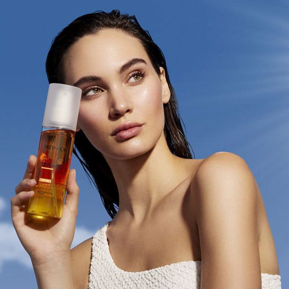 Skeyndor Sun Body Protective BiPhase, dvo-fazni zaščitni sprej za telo - ZF50 (200 ml)