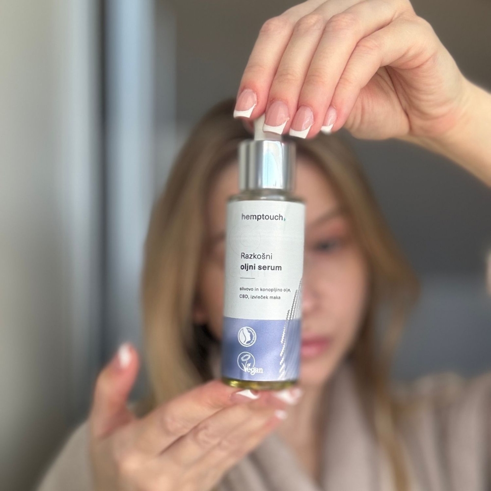 Hemptouch, razkošni oljni serum (30 ml)