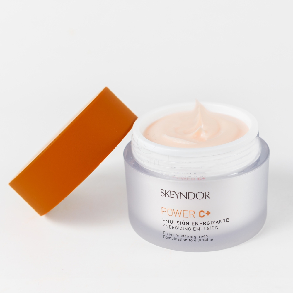 Skeyndor Power C+, emulzija za mešano do mastno kožo (50 ml)