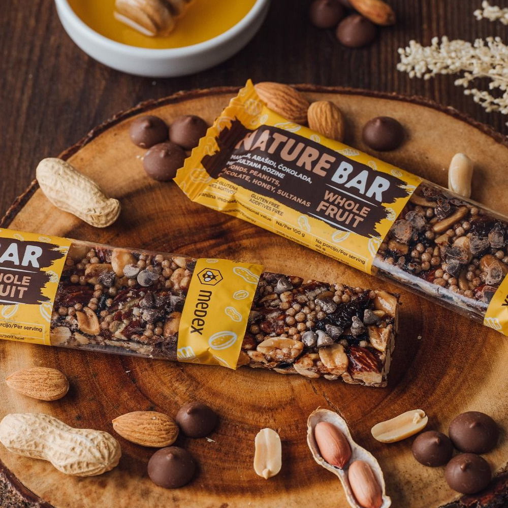 Medex Nature Bar, ploščica - rozine, med, čokolada, mandlji in arašidi (40 g)
