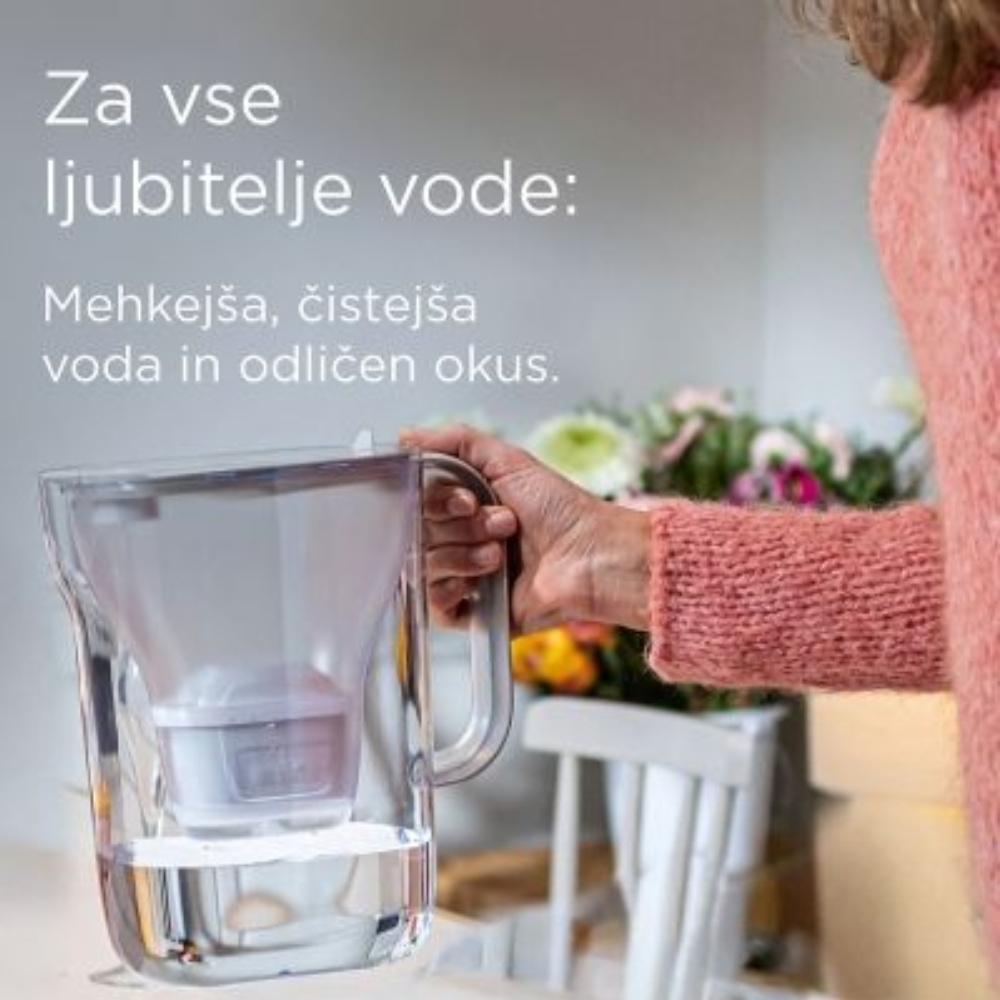 Brita Style Cool LED, vrč za filtriranje vode - mat modra (2,4 l)