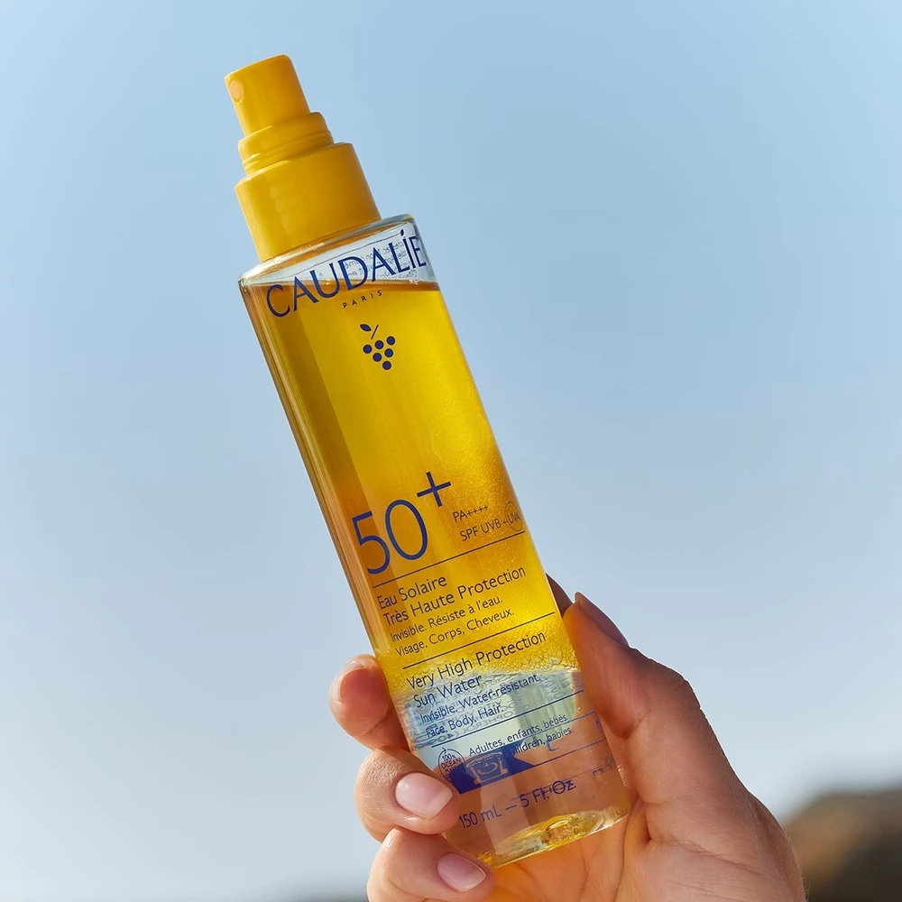 Caudalie Vinosun Protect, sončna voda v spreju z visoko zaščito ZF50+ (150 ml)