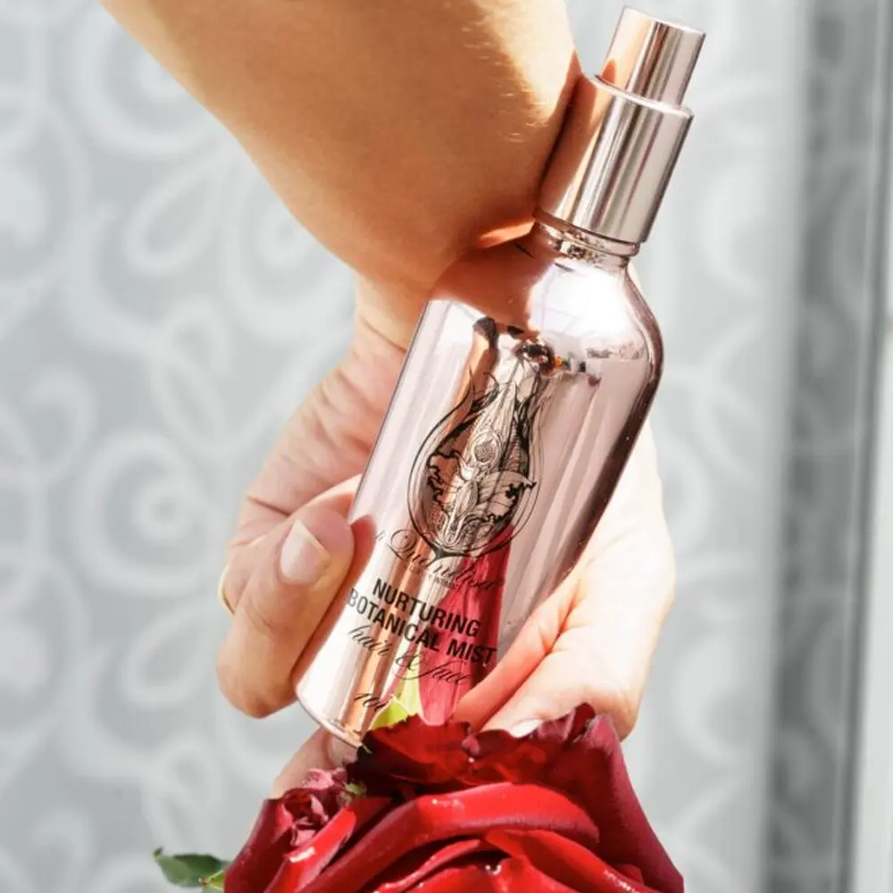 Li Quandisa Botanični eliksir, hidratantna meglica za obraz in lase ter nežen naravni parfum (100 ml)