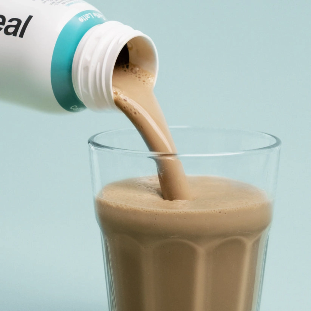 Nupo One Meal RTD, nadomestilo obroka Bela Kava (12 x 330 ml)