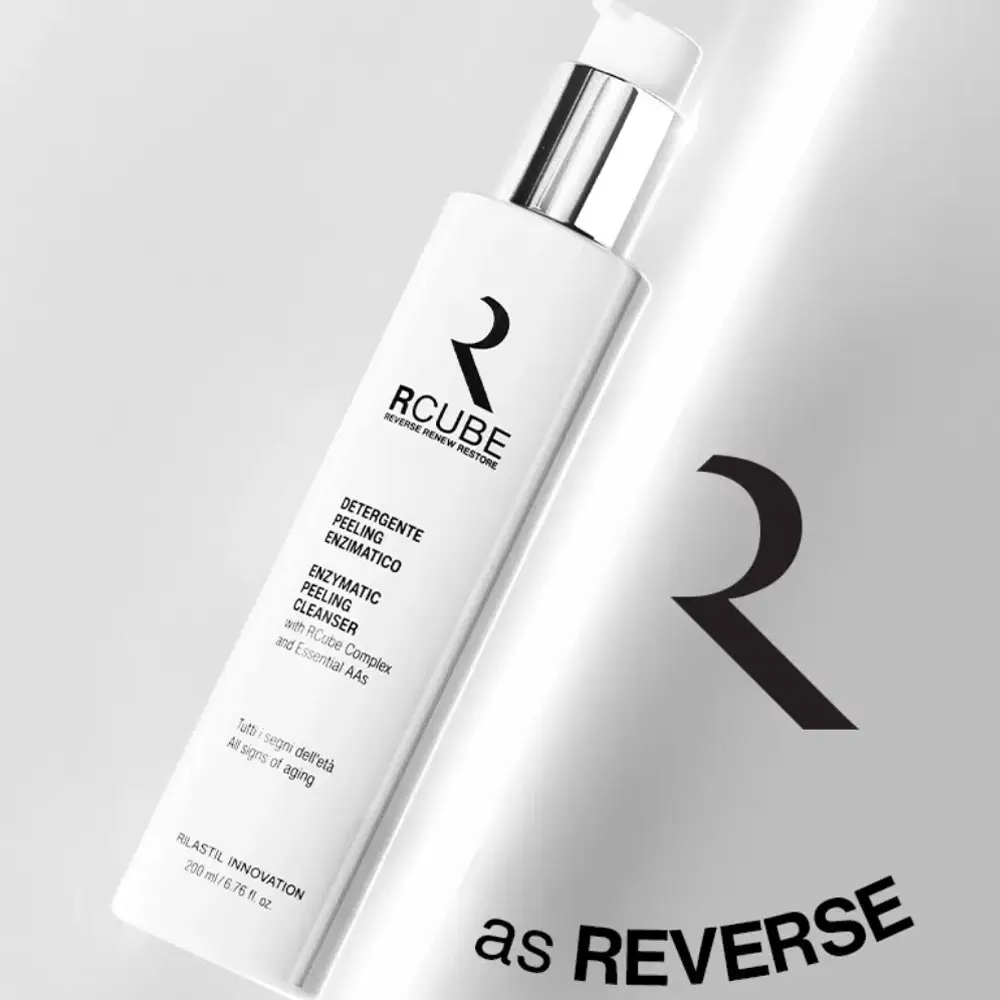 Rilastil RCube, encimiski čistilni piling (200 ml)