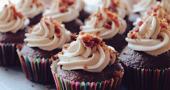 Kako hrana vpliva na pojav aken?